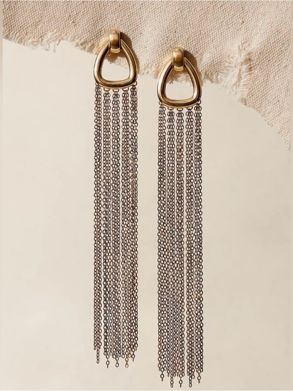 Free people Briana fringe chain earrings NWT gold